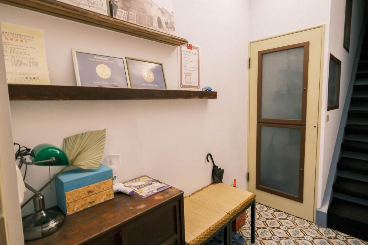South Gate Home Stay 타이난 외부 사진