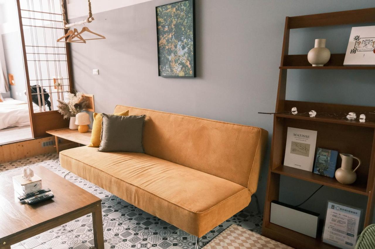 South Gate Home Stay 타이난 외부 사진